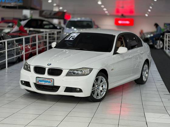 BMW 318i 2.0 SEDAN 16V GASOLINA 4P AUTOMÁTICO BMW 318i 2.0 SEDAN 16V GASOLINA 4P AUTOMÁTICO